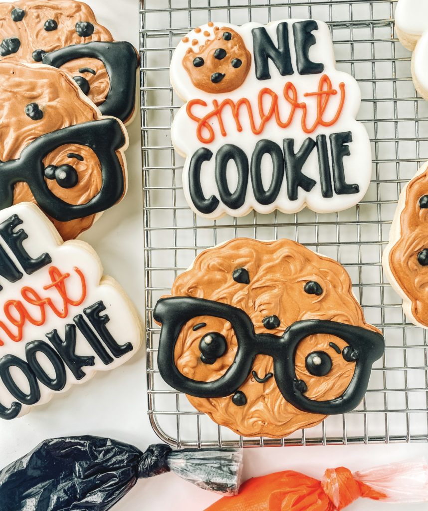 Custom Cookies. The Art of The Decorative Cookie