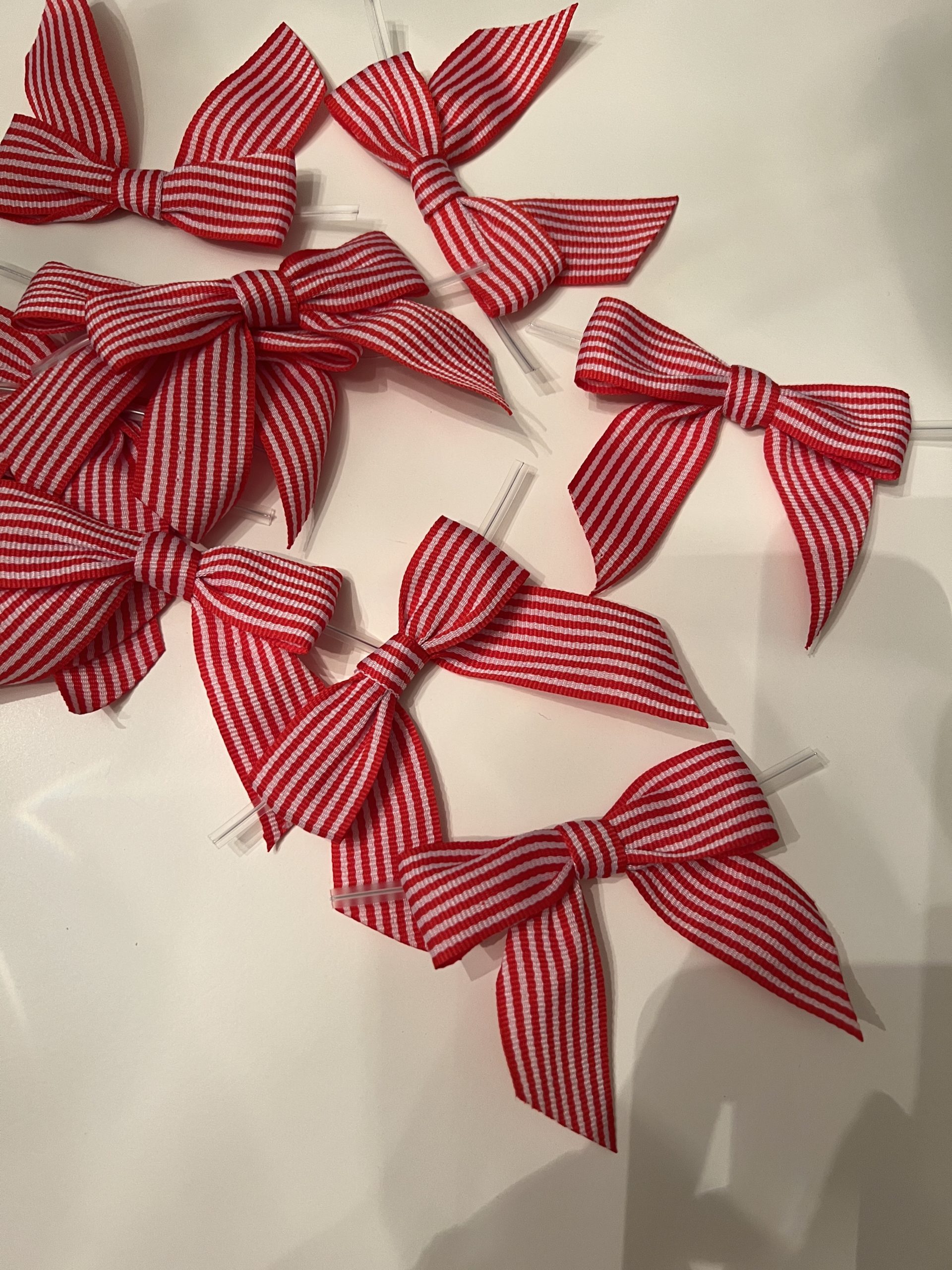 Pre-tied Bows with Wire Twist Tie: Red and White Stripe - Summer's