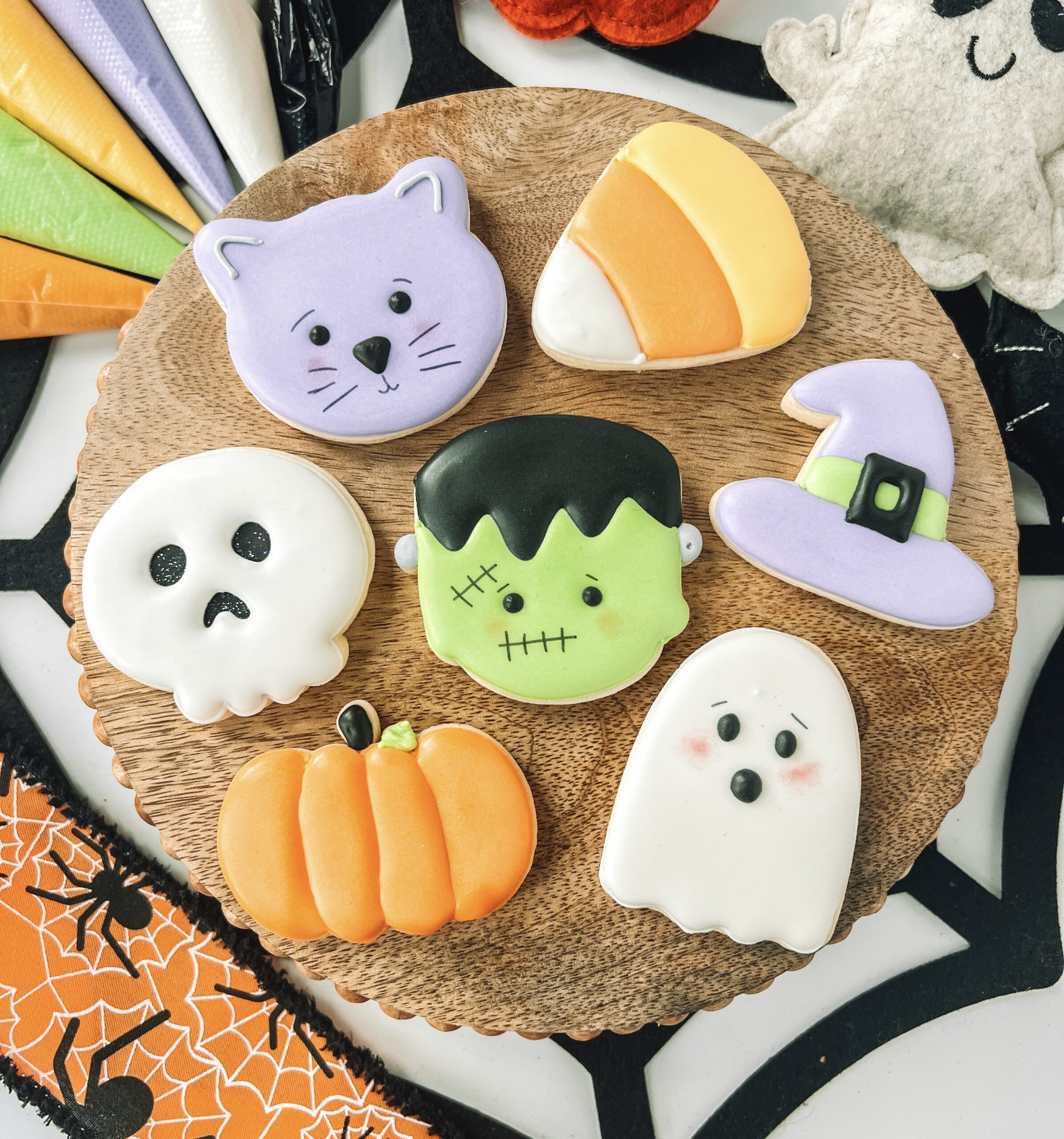Halloween Mini Cookie Cutter Bundle! (Set of 7 Cutters)